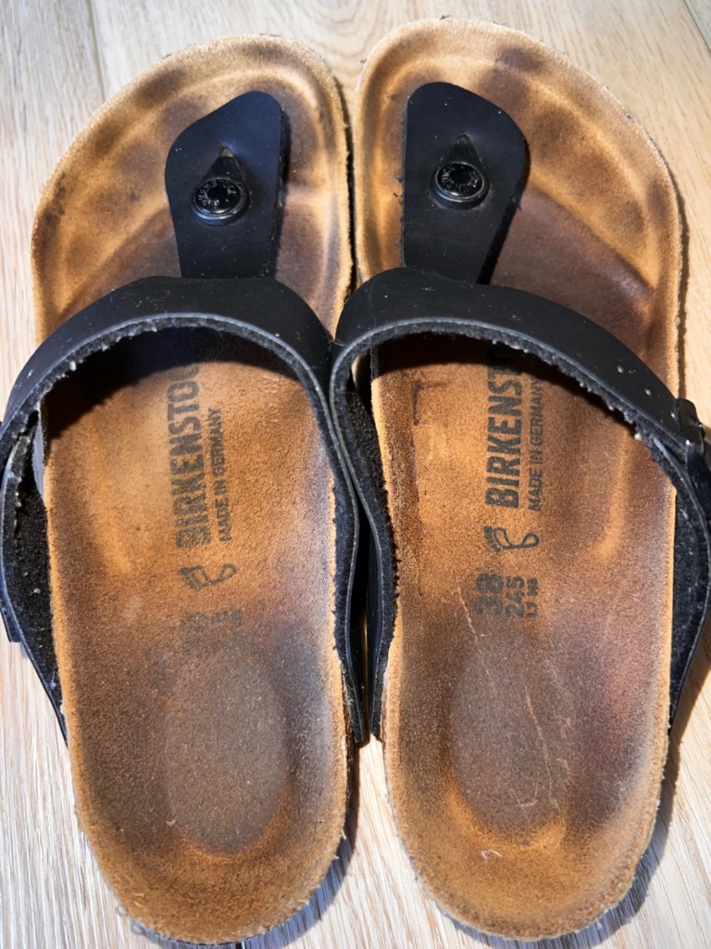 Birkenstock Black Thong Sandals - Picture 3 of 8